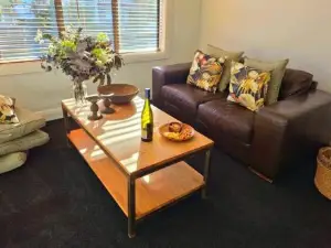 Apartment 2 - Haddin Court - Stunning Executive