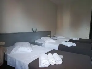 HAN Otel