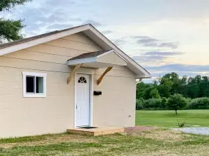 Home in Belpre