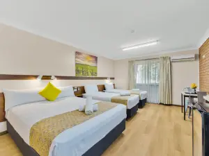 Castlereagh Motor Inn