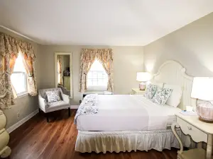 Colonial Inn Seekonk