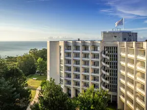 クリフ ホテル リューゲン - リゾート & スパ