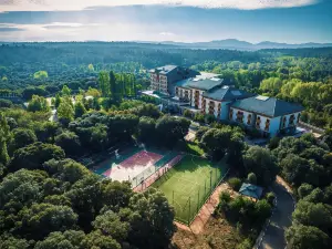 Michlifen Resort & Golf