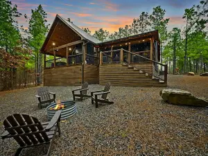 Red Fern Cabin Beauty Awaits