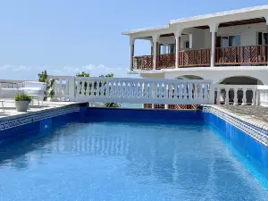 Al Camar Lodge