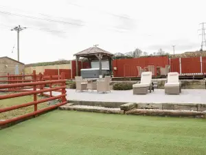 Bryn Derw Holiday Cottage