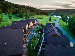 The Lodges at Sunset Village