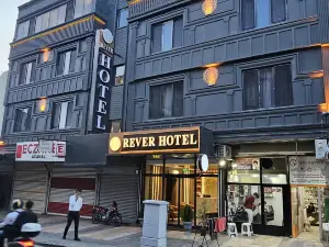 Rever Hotel