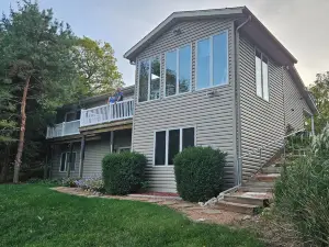 Lakehouse Retreat near Historic Milton, Wisconsin