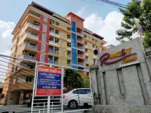 Rangsit Grand Condo