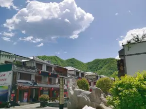 Penglai Inn