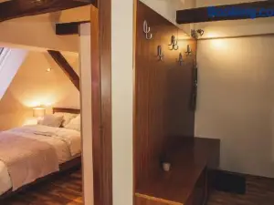 Skol Apartment s parkiriščem