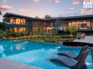 StayVista at Sol & Sands with Mountain View and Pool