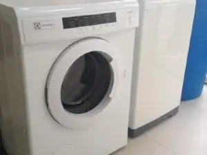 Entire Home Fully Furnished Netflix AC Auto washer and Dryer