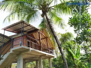 Cengkeh Homestay