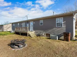 Red River Duplex - Unit 3 - 12 miles to the Gorge!
