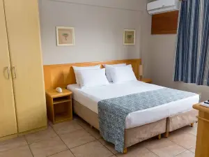 Maria Quitéria Hotel & Flat