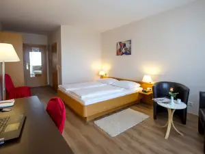 Novapark Flugzeughotel Graz