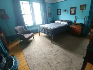 고워 매너 히스토리컬 B&B
