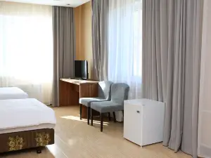 Mount Bogd Apartment