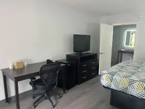 โมเทล 6 – สปินเดล, นอร์ทแคโรไลนา – ฟอเรสต์ซิตี้