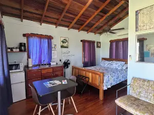 Sunshine Cabanas At Ocean View