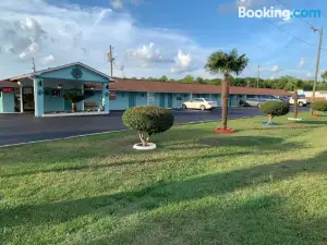 Budget Inn - Laurens