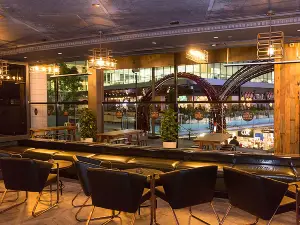 Rydges World Square, an EVT hotel