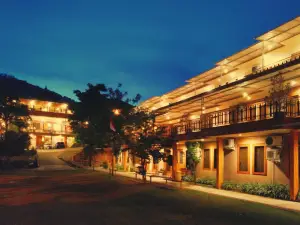 Arayanna Hotel & Resort