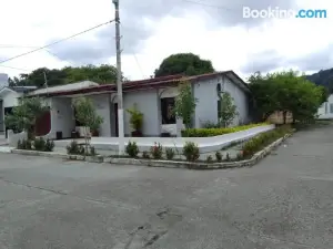 Casa en El Mejor Sector Residencial de Honda-Tolima