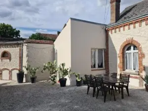 Saint-Ay Sur la Route des châteaux
