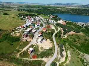 Vesna Lake Apartments