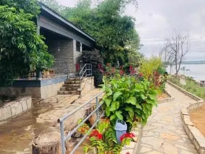Gipir and Labongo Safari Lodge Ltd