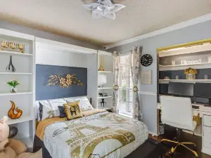 Rowlett Escape w/ Fire Pit & Lake Views