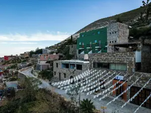 Villa Mosaico - Luxury Lofts