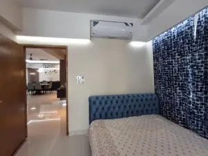 Elegant Secured Family Apartment with Open Space