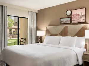 エンバシー スイーツ バイ ヒルトン フェニックス テンピ