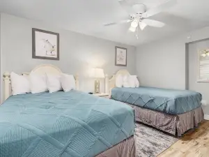 Spectacular Gulf Front Condo on the North End of the Island 2 Bedroom Condo by RedAwning