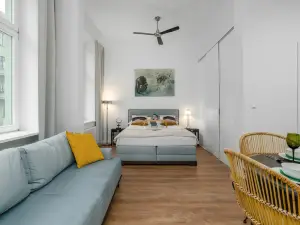 Apartment Poznan Matejki by Renters