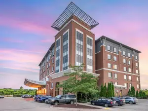 Cambria Hotel Madison East