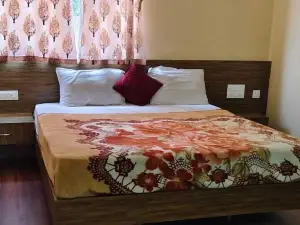 hotel white palace