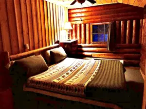 Cozy Log Cabin Rental in the White Mountains of New Hampshire