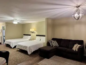 Twin lakes inn And RV