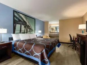 Opulent Oasis Motel Crestview