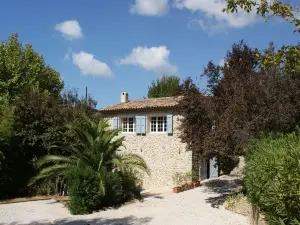 Stone Cottage, 2-4 People, at Provence Mas 16th Cent., Pool, Garden, Parking