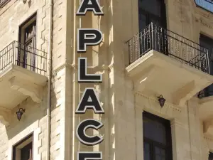 La Place Hotel