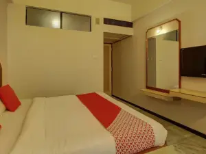 Padmam Hotel