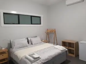 The Bend Abode