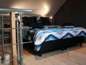 Het Gildehuis Met Sauna en Jacuzzi