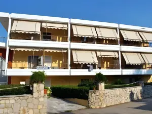 Zoom Beach Hotel